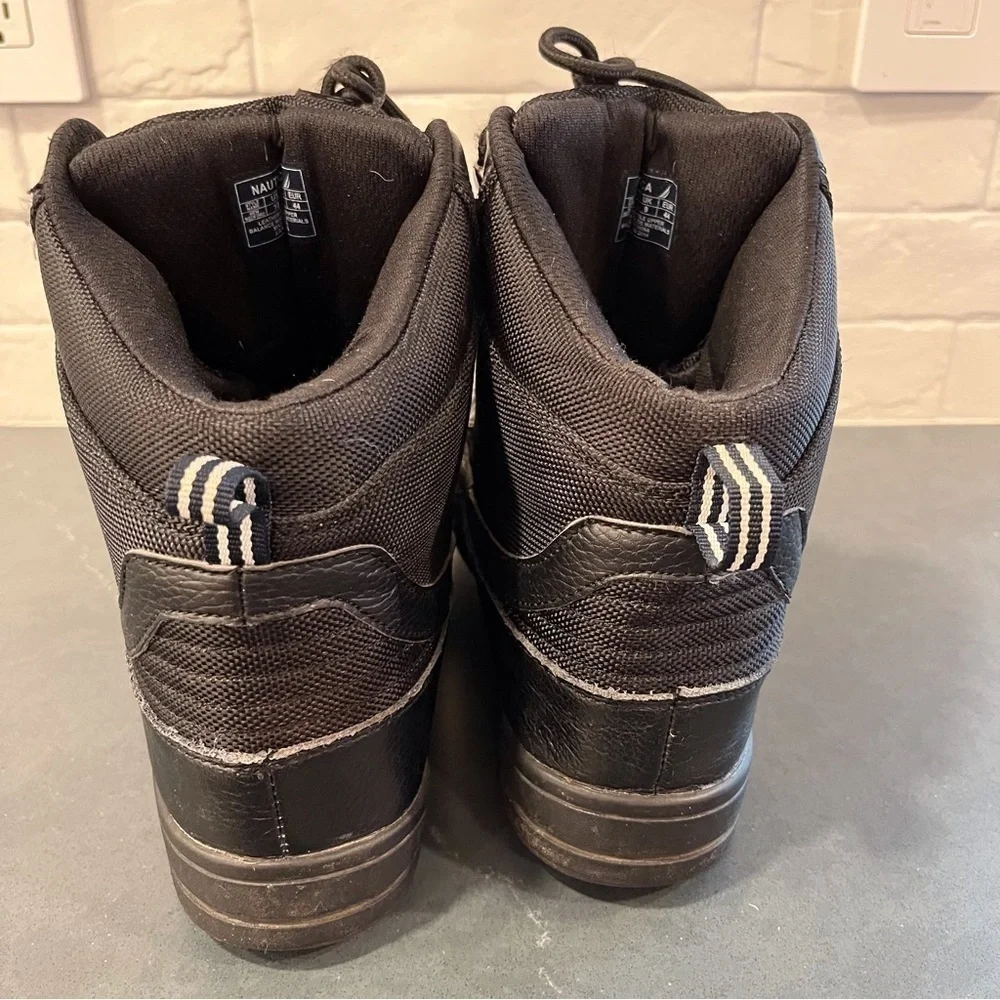 Nautica sz 10 black leather canvas lace-up duck boots